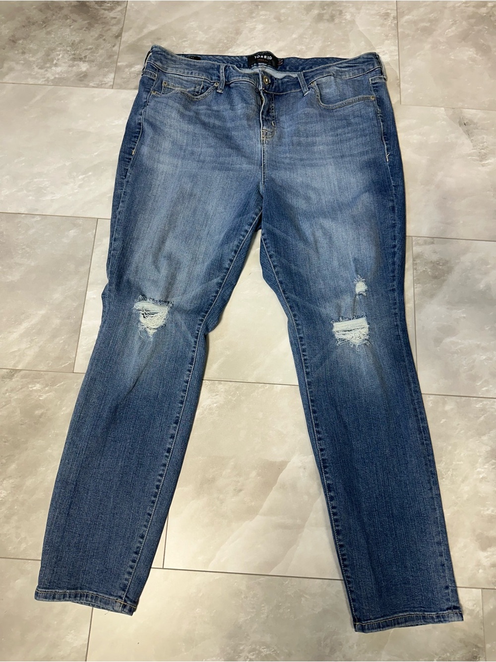 Distressed Blue Women’s Jeans - Classic Mid Wash